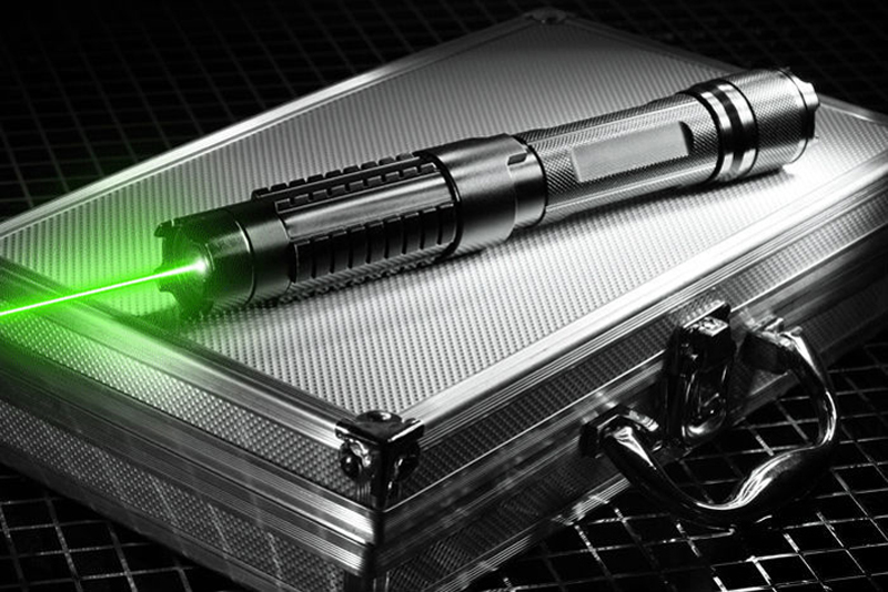 high power green laser pointer